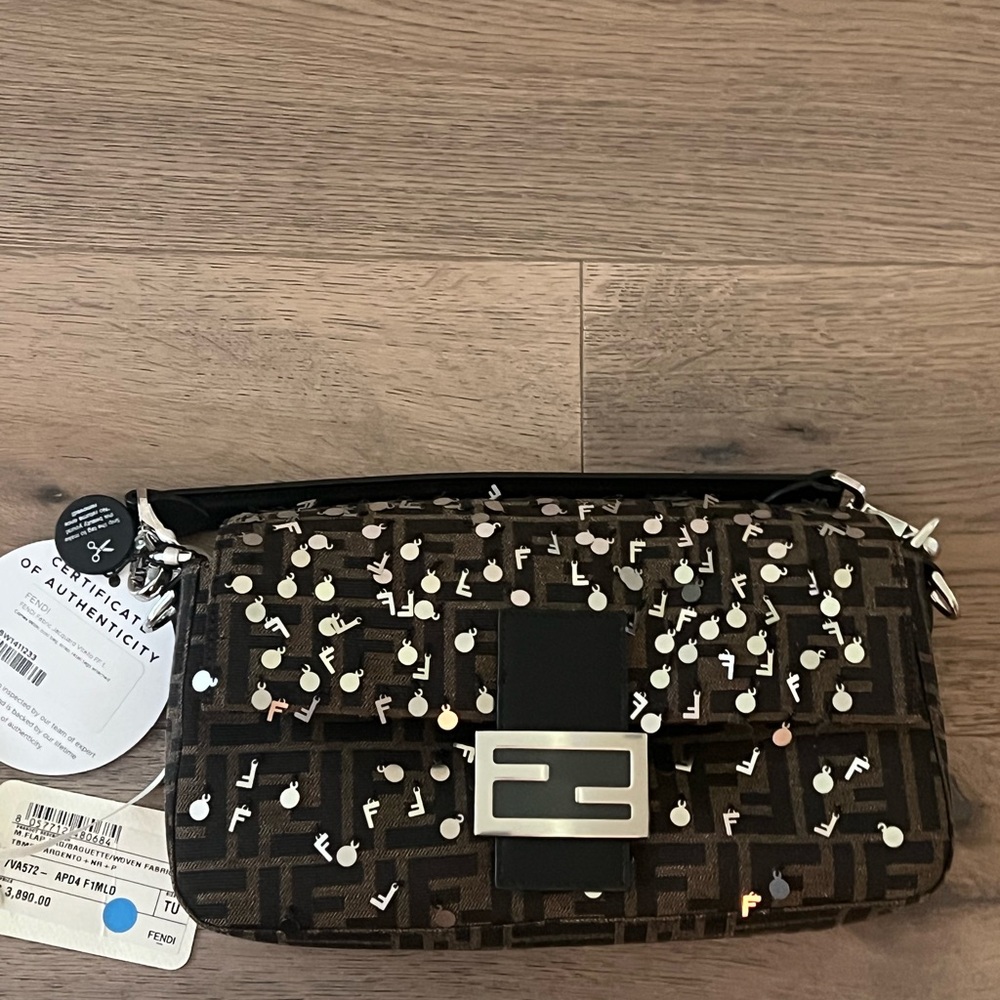 Fendi Black and Brown Baguette Shoulder Bag with Silver Accents - Picture 10 of 12